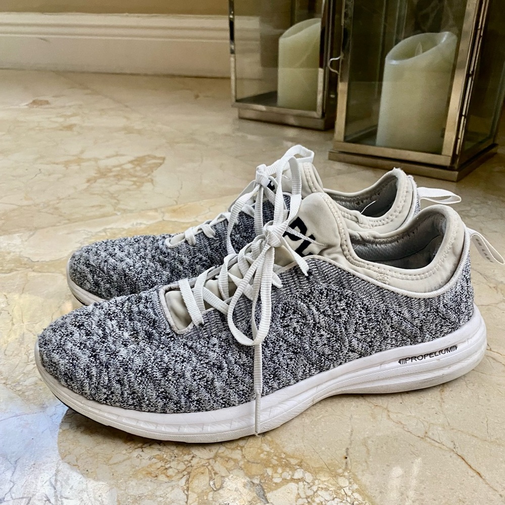 APL TechLoom Phantom Mesh Sneakers, grey